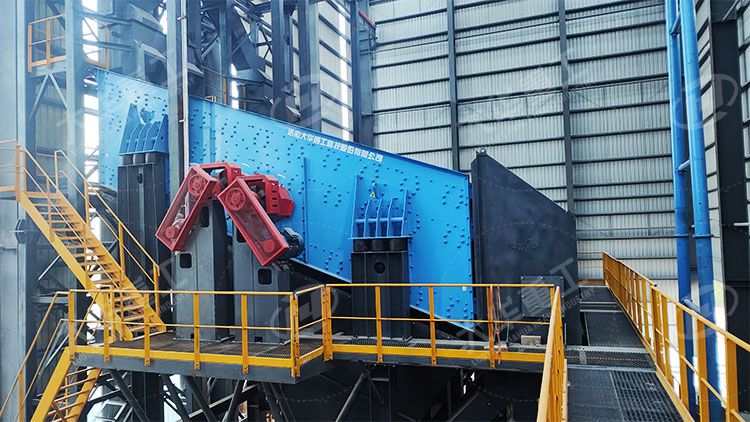 1500TPH Aggregate Production Line Vibratiing Screener