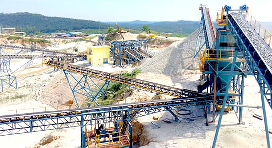 customer site of granite crushing production line