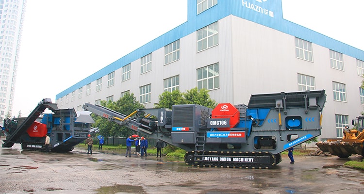 crawler mobile stone crusher for stone crushing