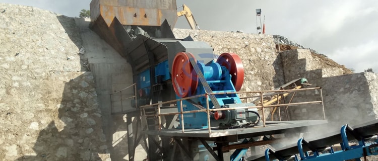 jaw crusher customer site