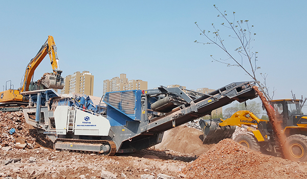 mobile crushing and screening station