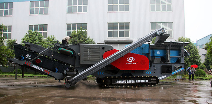 crawler-type mobile impact crusher 