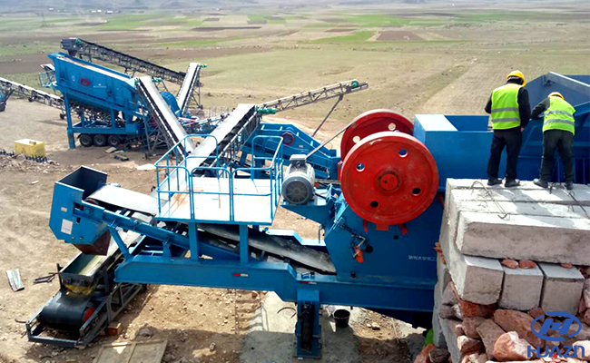 mobile crushing plant