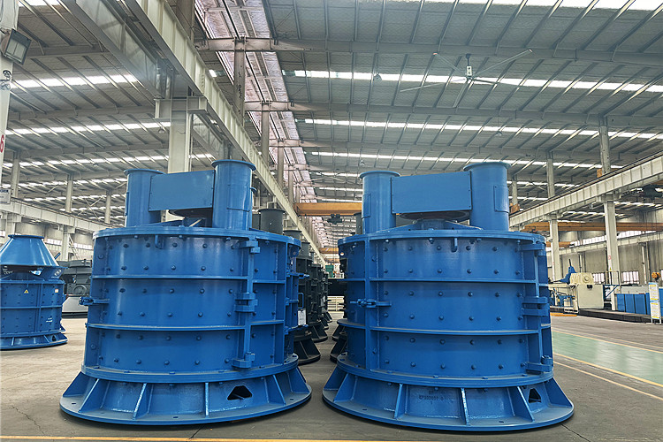 vertical compound crusher